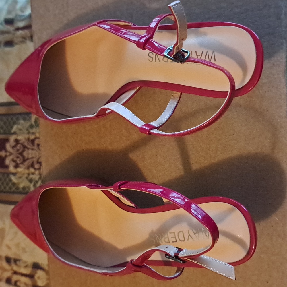 Red Wayderns shoes